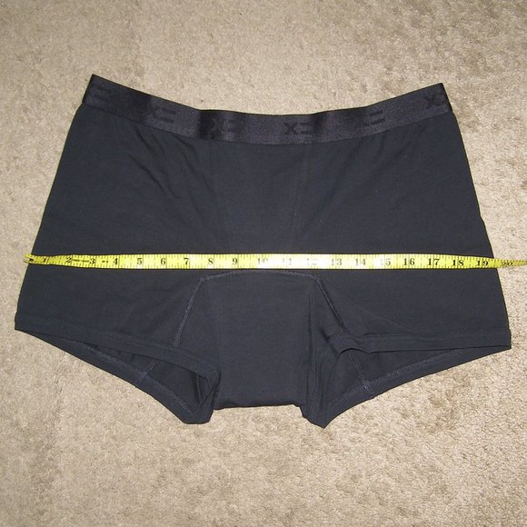 NEW size L TomboyX brand First Line Period 4.5" Trunks Black (1pc) - Picture 3 of 11